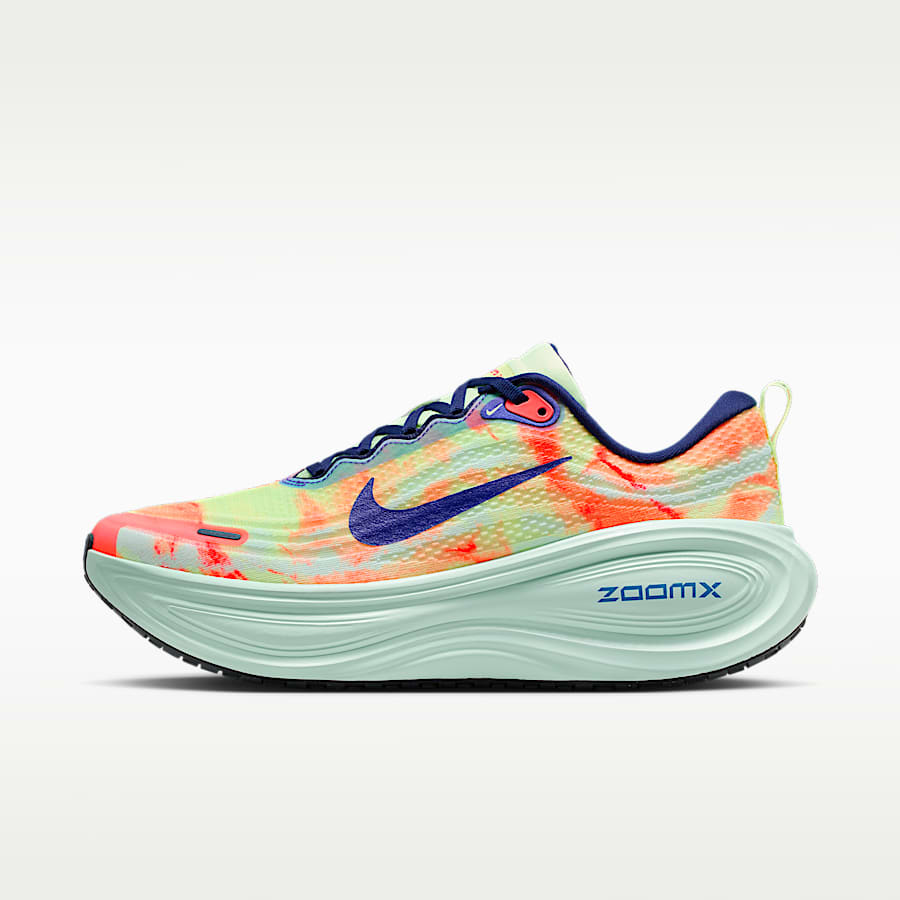 新たなNike Vomeroシリーズは、快適性と万能性、そしてレトロな
